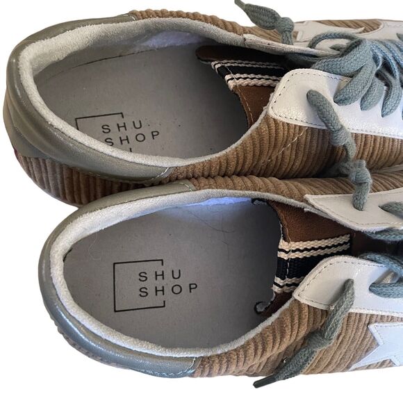 ShuShop Pilar Mismatched Sz 11 Left 10 Right Womens Camel Star Fashion Sneakers - Picture 6 of 14